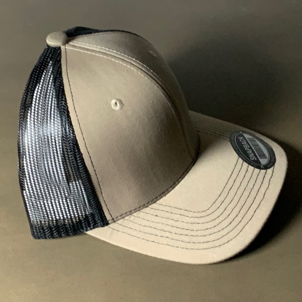 7-Panel Snap Cap - Picture 2 of 2